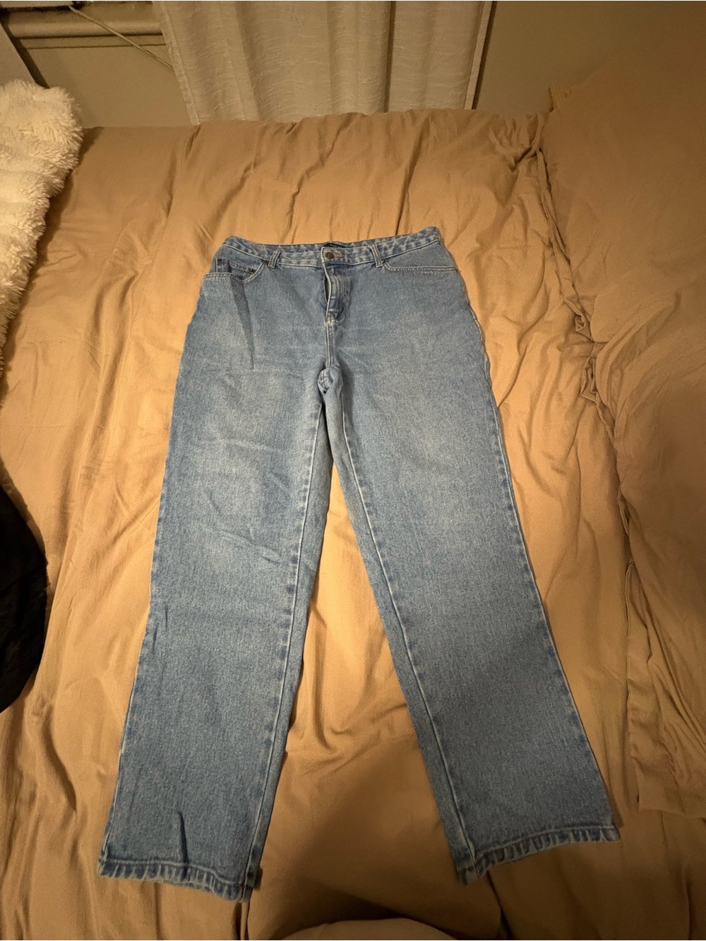 bill blass Light Wash Straight Leg Jeans